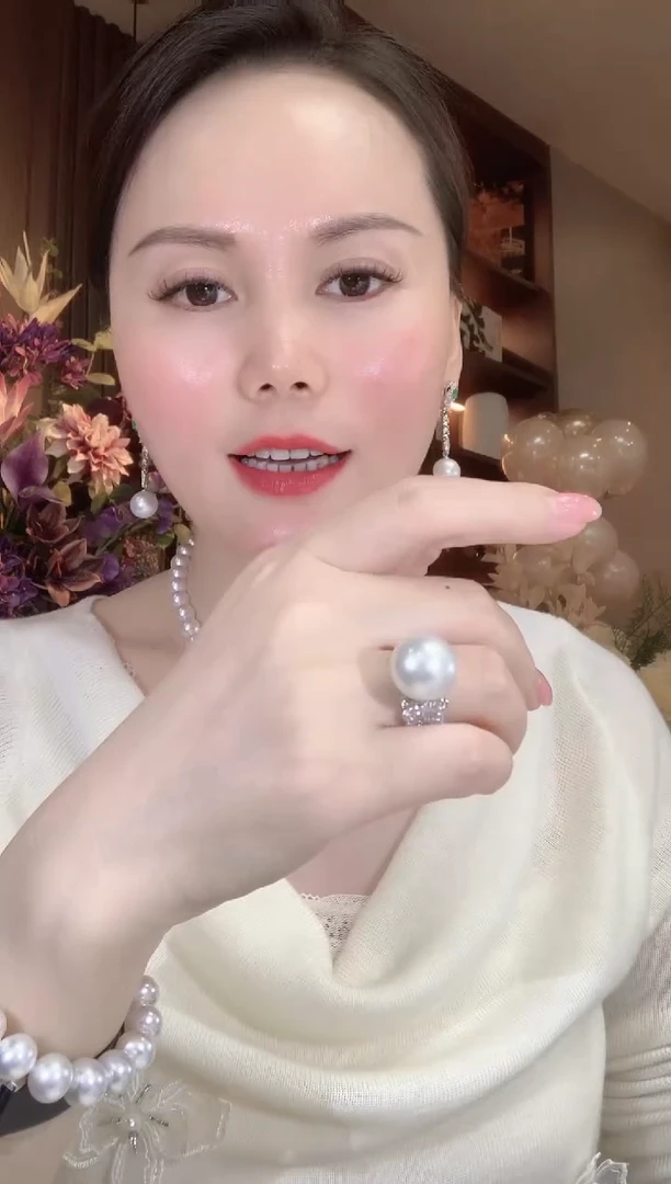 18K金镶嵌戒指海水珍珠C52