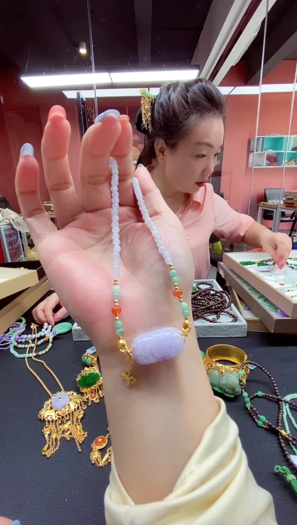 颈饰未镶嵌翡翠翡翠吊坠