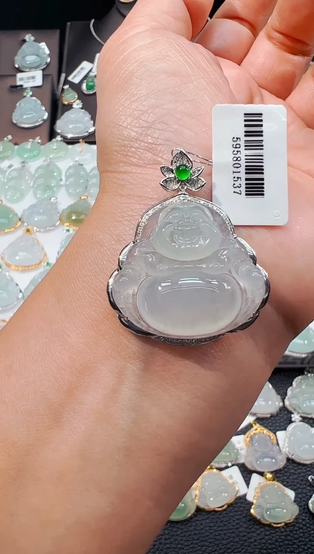 吊坠(不含链)18K金镶嵌翡翠佛公吊坠