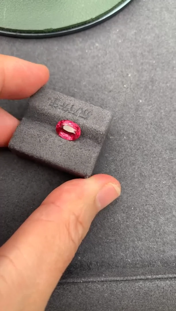 裸石尖晶石2ct 尖晶石 定制 BH