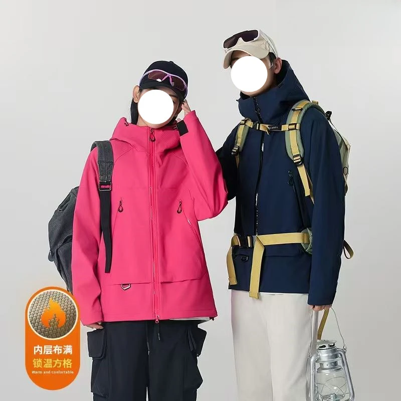 男女同款六防户外连帽软壳冲锋衣6494