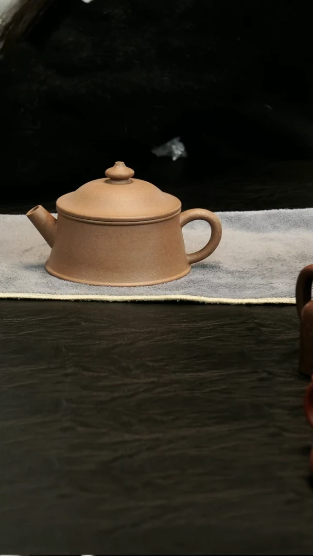 【闪购商品】紫砂茶壶段泥格日