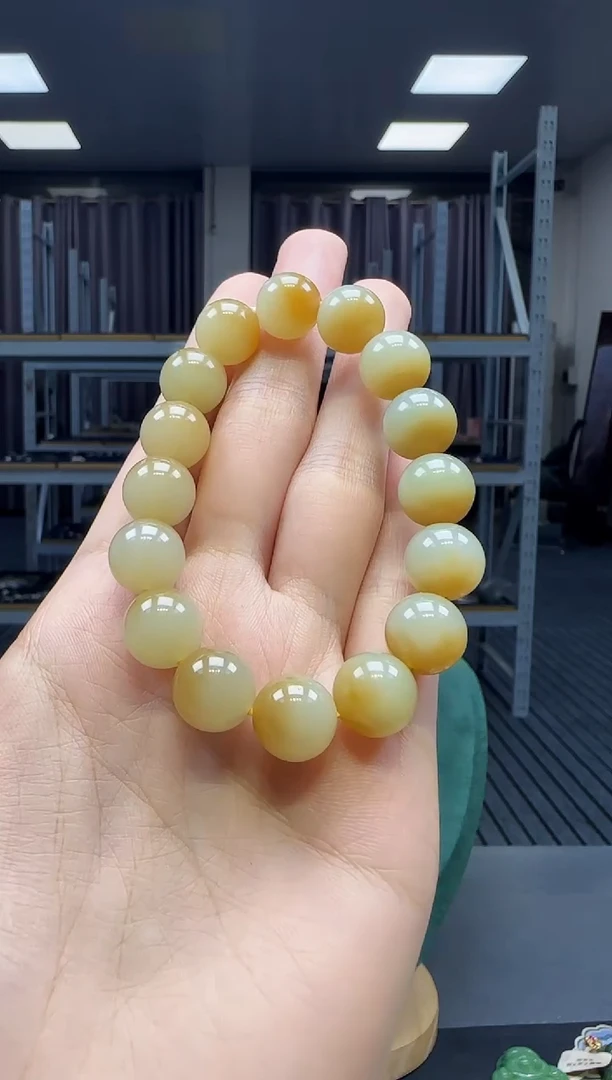 未镶嵌手串和田玉1