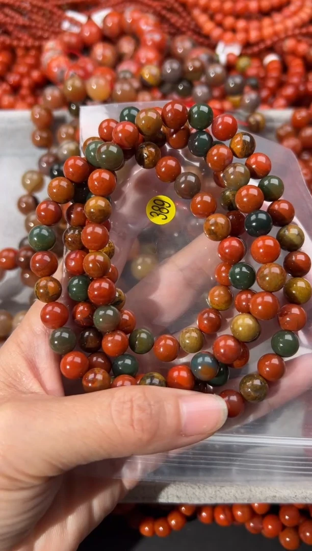 南红玛瑙手串未镶嵌财*8+