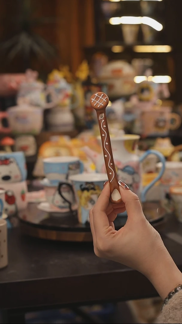 景德镇釉下彩绘设计师款式陶瓷