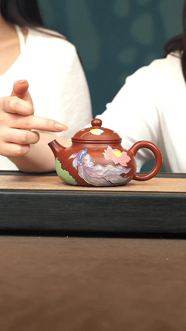 茶壶紫砂【荷趣容天】