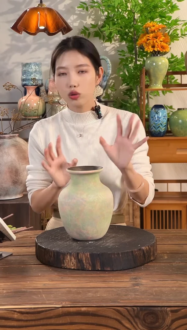 苔点绿 中号胖肚瓶