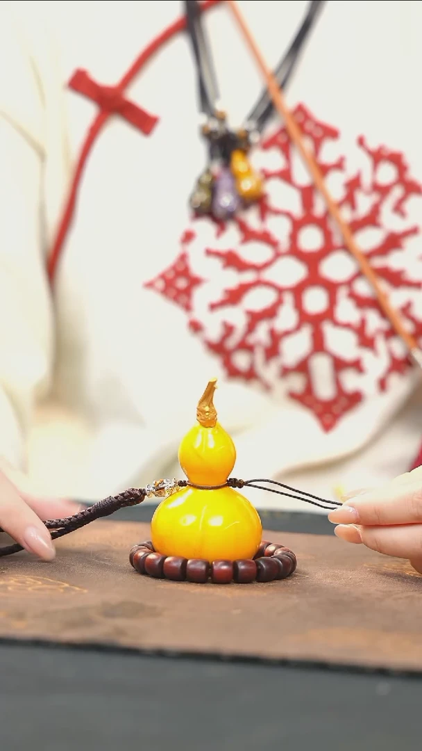 【闪购商品】RZ255漂漆精致小手捻{未开口}