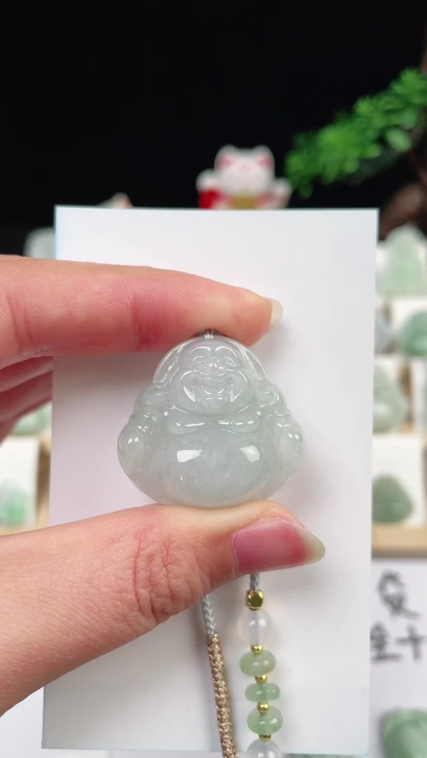 【闪购商品】翡翠颈饰未镶嵌佛公