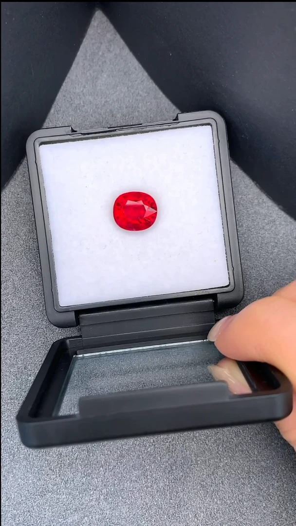 【闪购商品】碧玺无未镶嵌7.3克拉