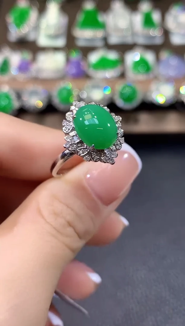 18K金镶嵌戒指翡翠A51