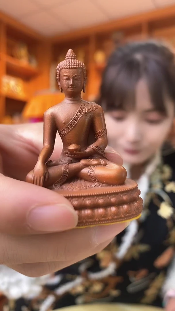 【闪购商品】泥塑释迦-与实物略有差异介意者慎拍