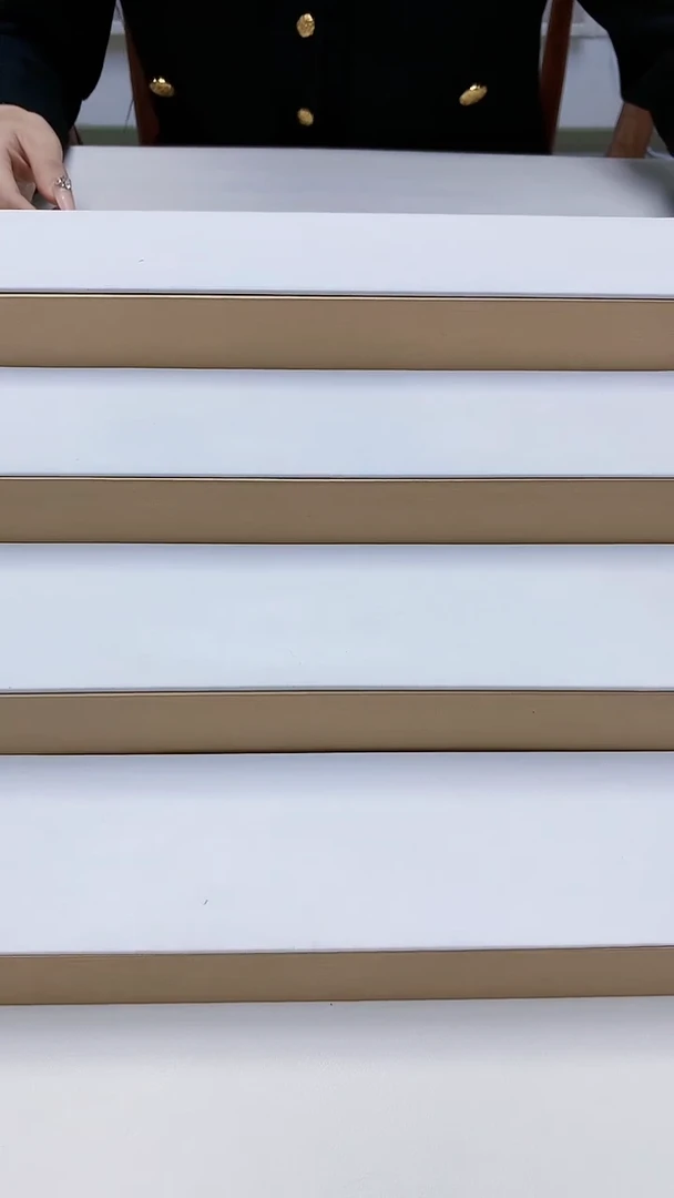 未镶嵌定制翡翠盛***理4829MM-毛货挂件