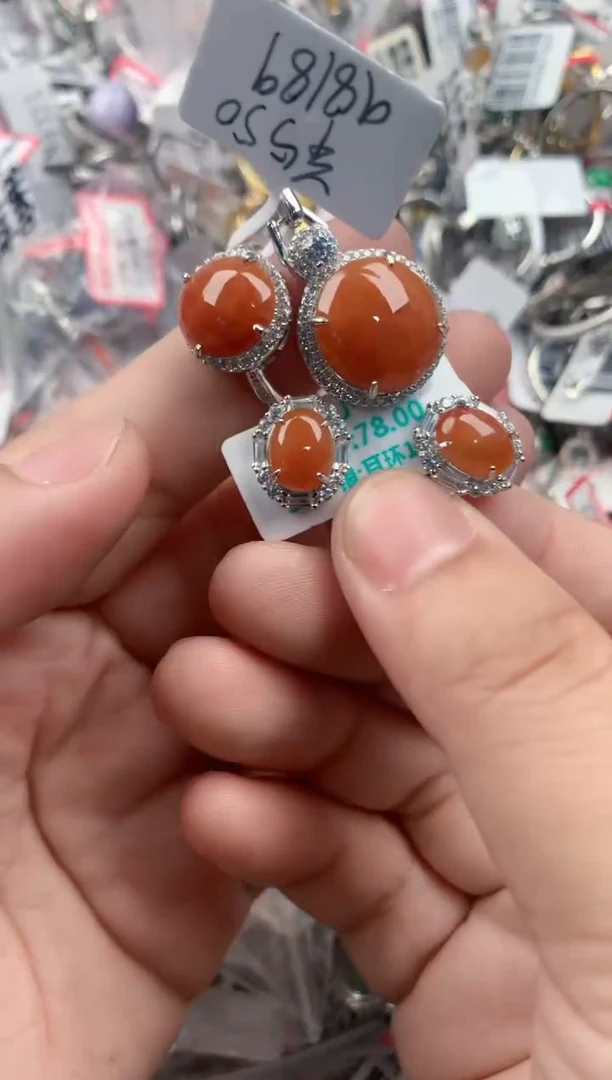 银S925镶嵌戒指翡翠666    3
