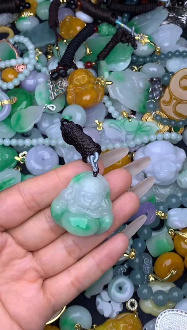 翡翠未镶嵌颈饰天然缅甸翡翠吊坠