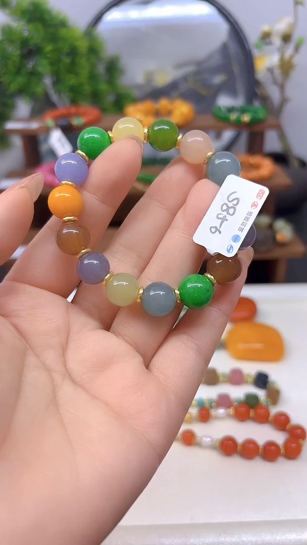 未镶嵌翡翠手饰S856