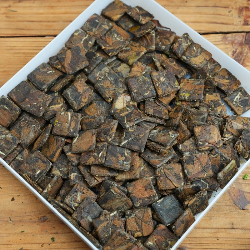 【1326】2013年福鼎白茶寿眉小方片-250g