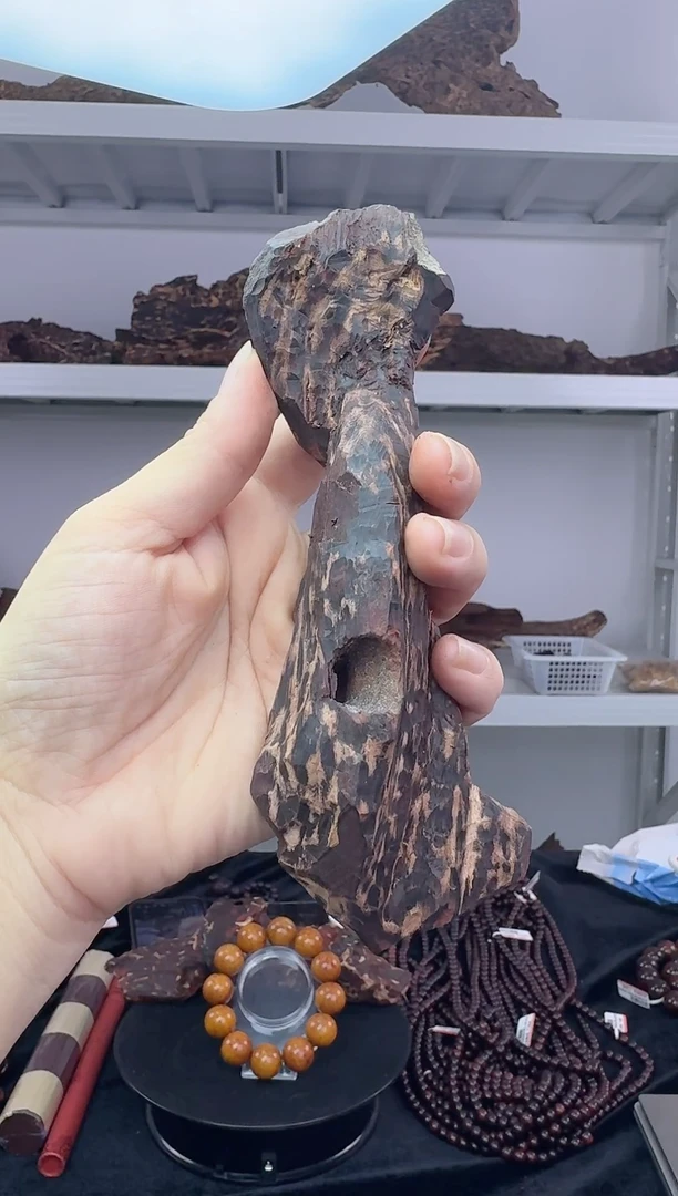 降真香海南红降花梨公随型原料82g