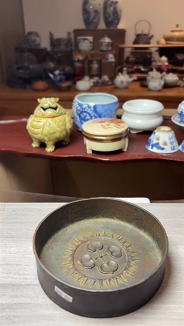 谢谢老板，回流产品有磨损正常，谨慎买！