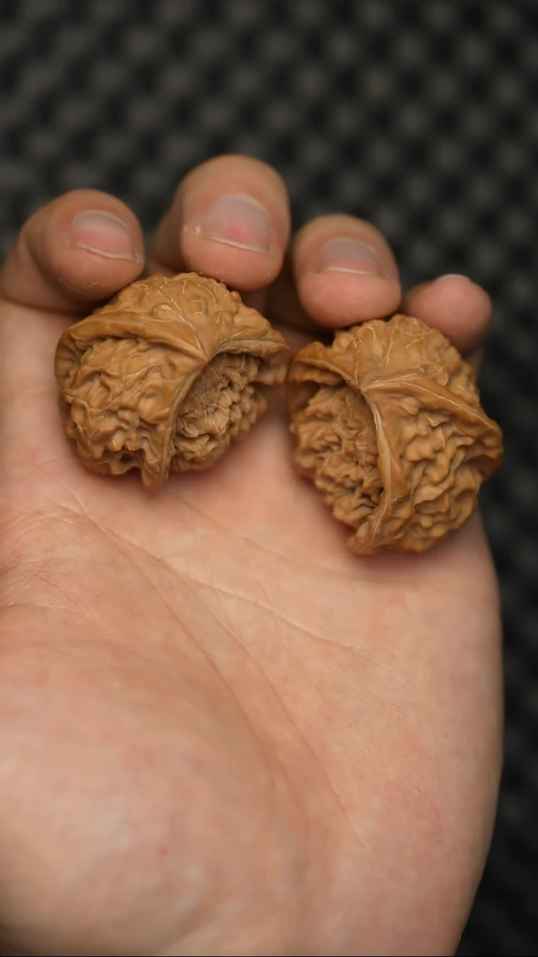 【闪购商品】文玩核桃把件三棱蛇头37