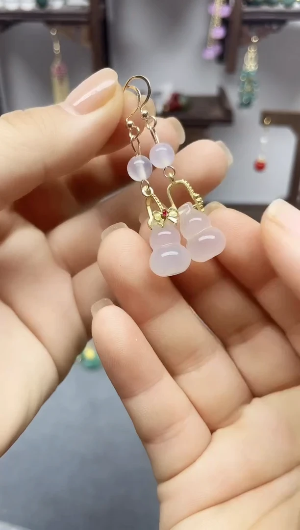 银S925镶嵌耳钉玛瑙/玉髓白葫芦