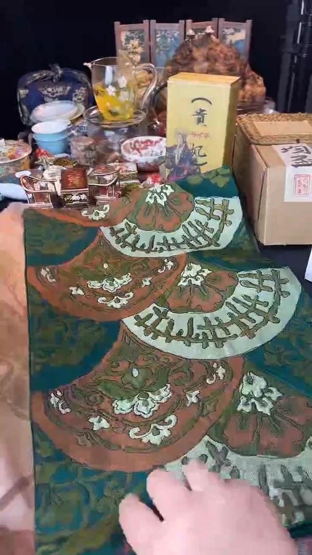 瓷片惠**香散瓷默认微瑕，看清尺寸品相再拍