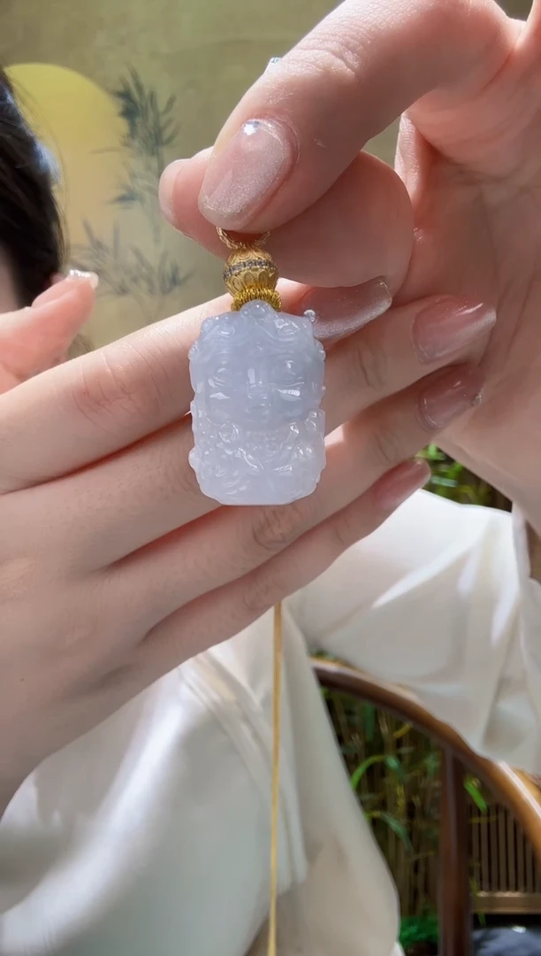 翡翠未镶嵌颈饰吊坠