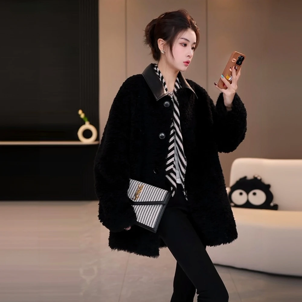 秋冬新款气质羊毛颗粒羊剪绒皮毛一体女黑色羊羔毛外套拼接小香风