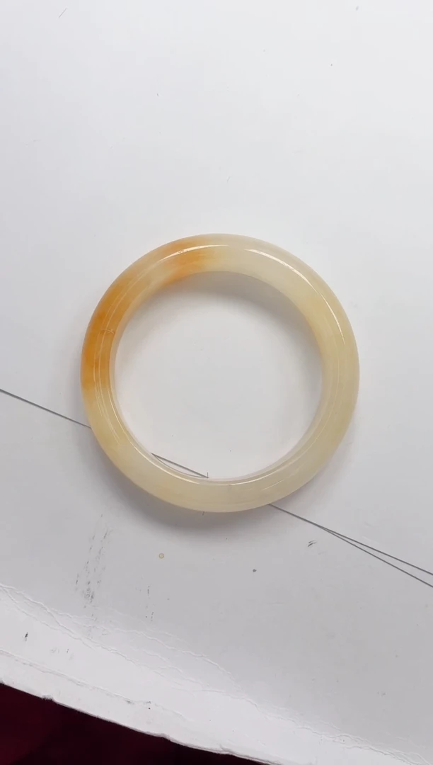 石英质玉手镯未镶嵌307/60.7
