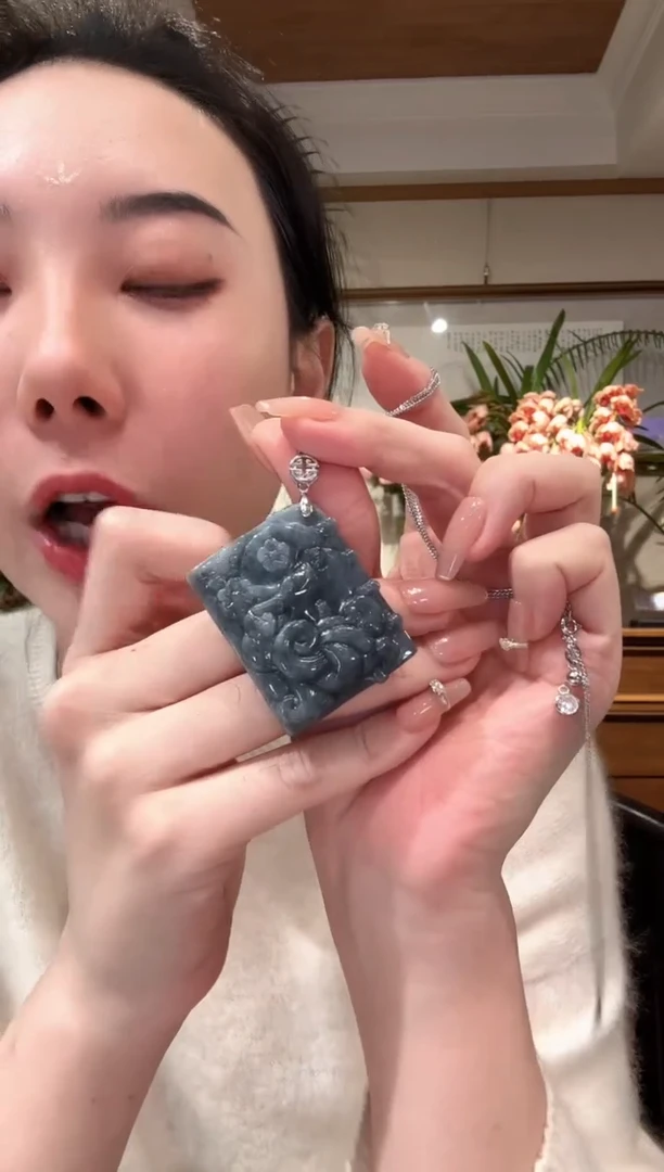 【闪购商品】翡翠颈饰未镶嵌国风