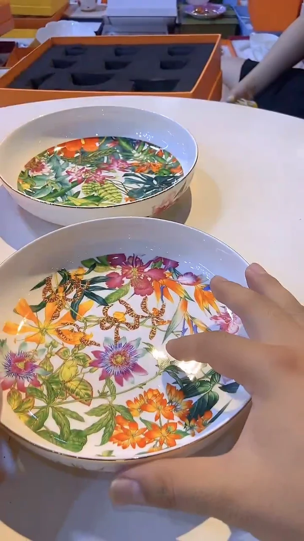 杯鸿辉家品牌瓷器，京东包邮！