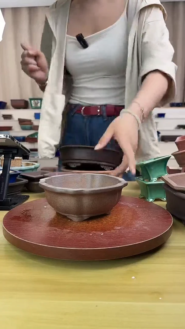 紫砂花盆紫砂花盆  微瑕