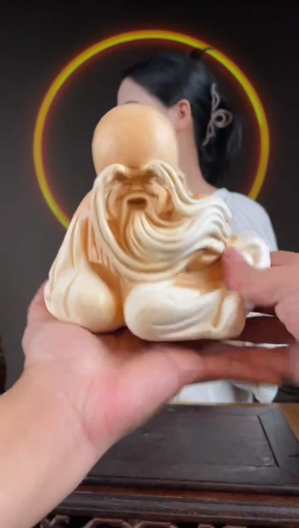 柏木（崖柏）手工摆件,先抢先得! 编号:207