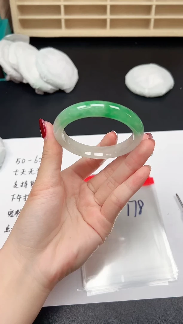 缅风精品手镯礼盒装178