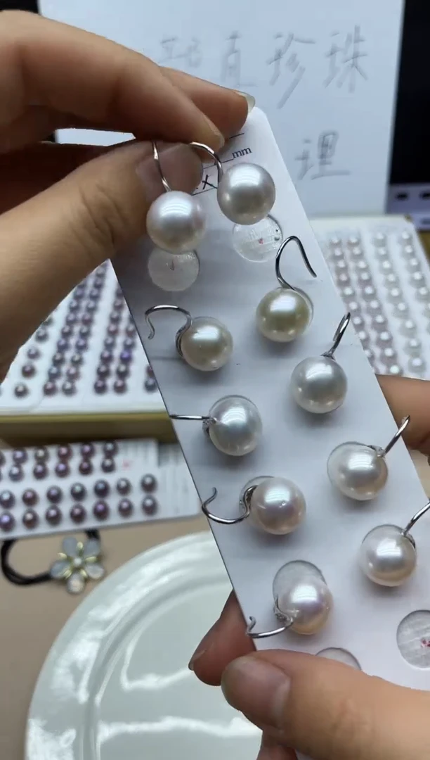 【闪购商品】淡水珍珠耳饰银S925镶嵌耳环多其性发其一