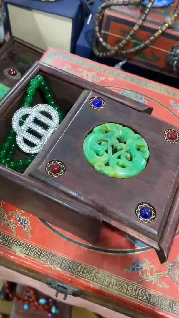 【闪购商品】1宫廷影视老旧工艺摆件