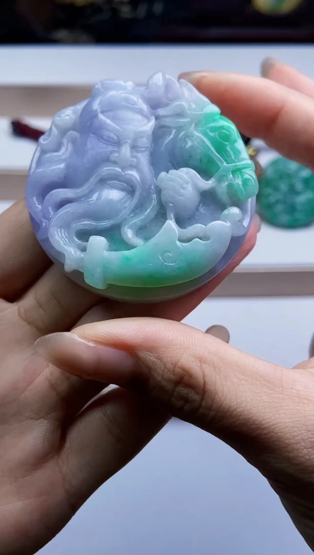 颈饰未镶嵌翡翠翡翠A货