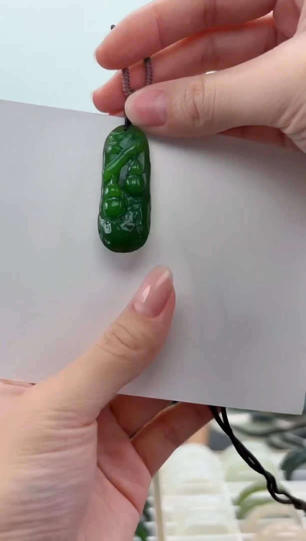 未镶嵌和田玉挂件60