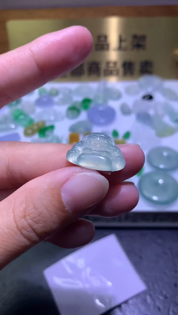 未镶嵌定制翡翠毛货