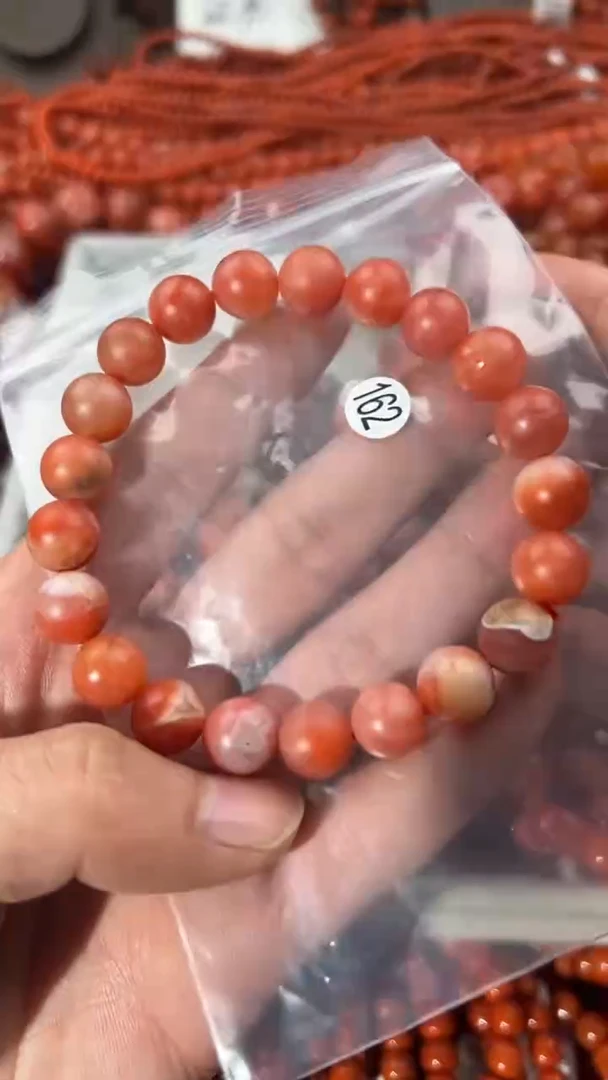 南红玛瑙手串未镶嵌10