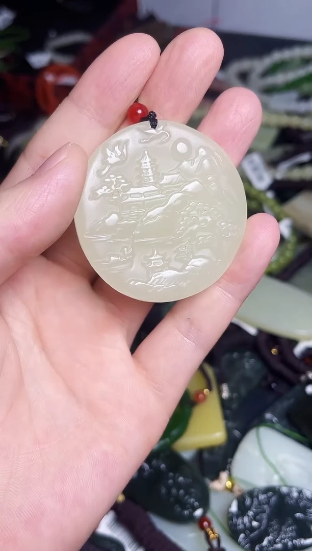 颈饰未镶嵌和田玉1
