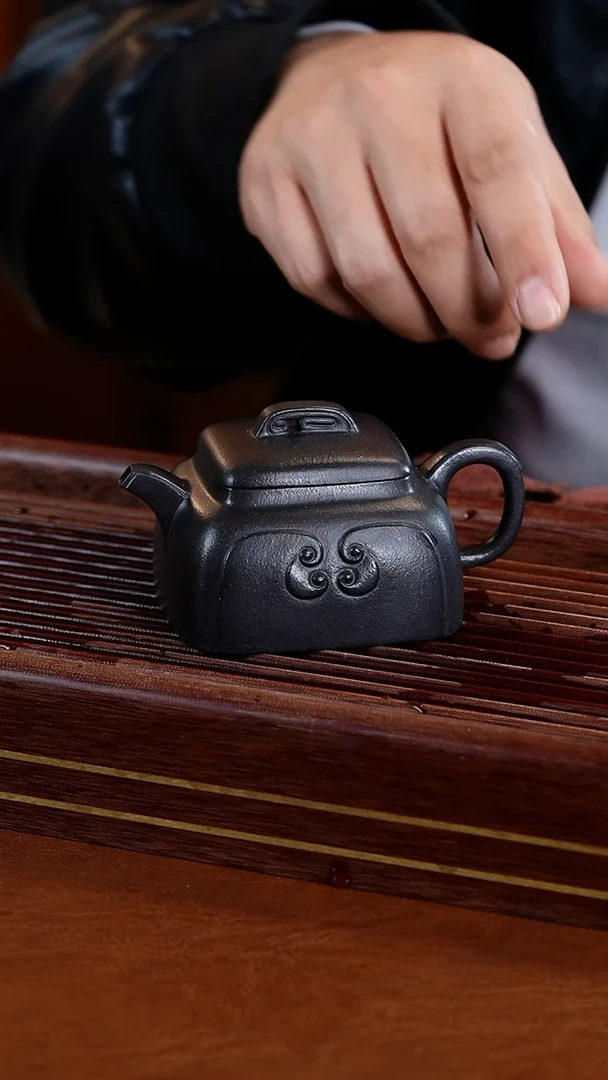 茶杯紫砂李能发沉香泥还原烧四方壶160cc