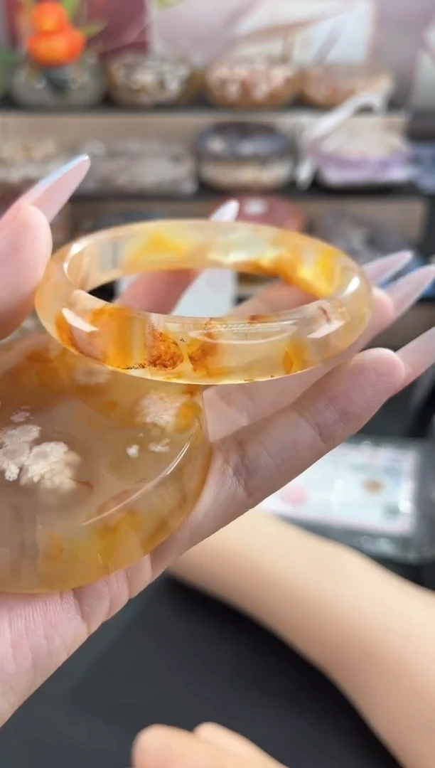 未镶嵌手镯石英质玉58