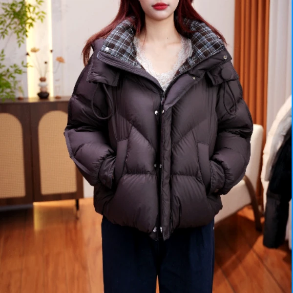 2025冬季羽绒服时尚泡芙保暖女装短款连帽外套