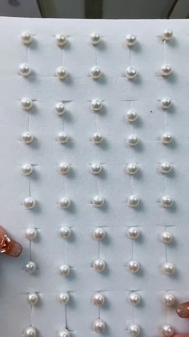 【闪购商品】淡水珍珠耳钉银S925镶嵌多样性发一个