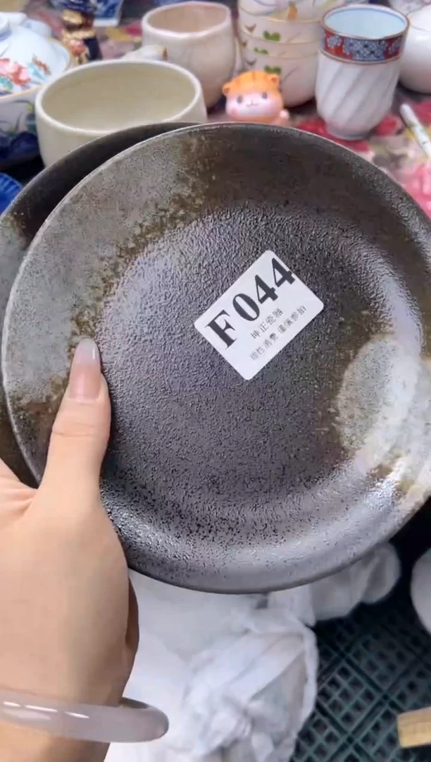 瓷片S****y    F044