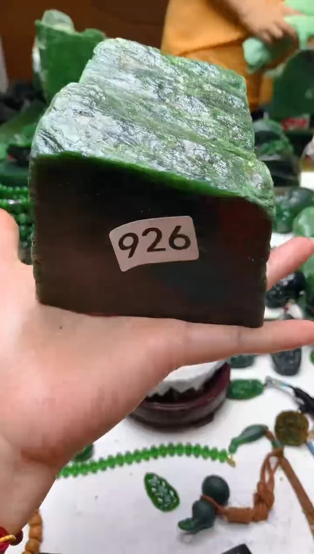 未镶嵌和田玉（碧玉）珠宝半成品1