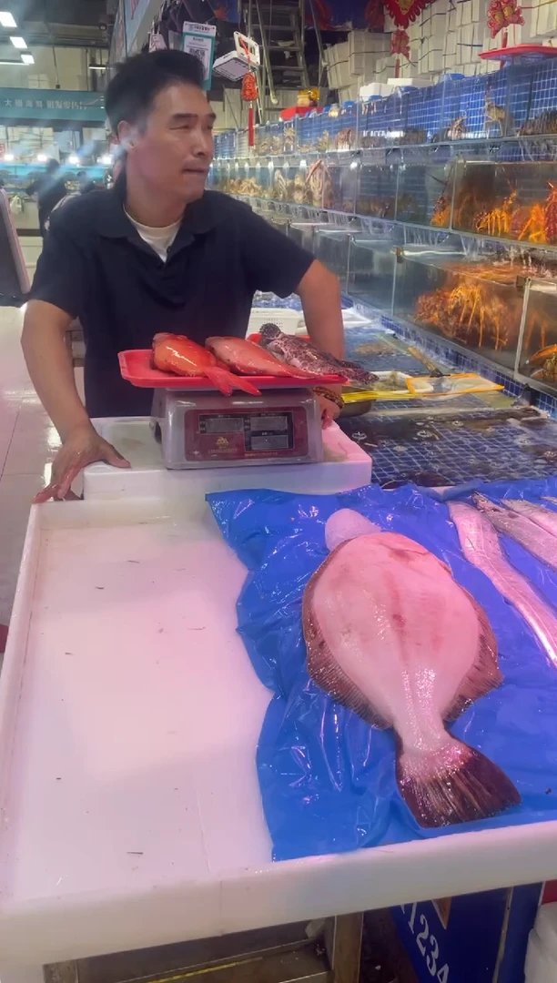 中国大陆孤*东星斑2条，老虎斑1条，5.4斤