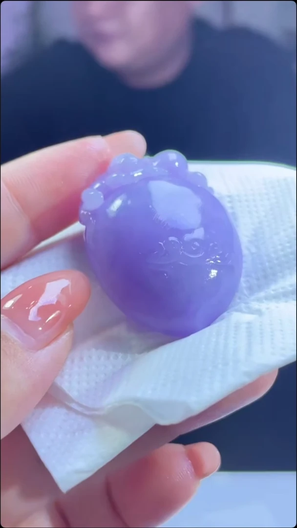 定制翡翠未镶嵌挂件