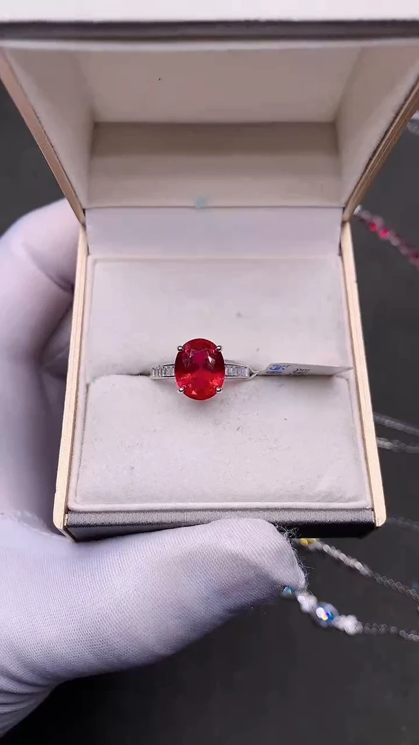 【闪购商品】红宝石戒指银S925镶嵌.........